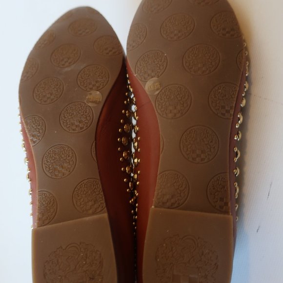 VINCE CAMUTO BROWN STUDDED "TANYA" FLAT 7.5 * - Picture 5 of 5